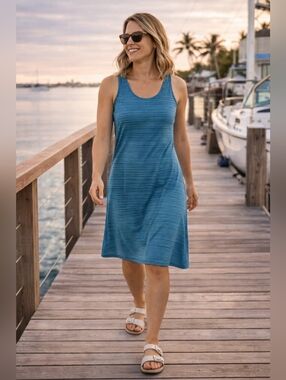 Prana Skypath Dress Women’s Large Blue Striped Casual Travel Stretch Sund